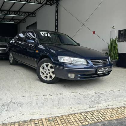 TOYOTA CAMRY 3.0 XLE V6 24V GASOLINA 4P AUTOMÁTICO